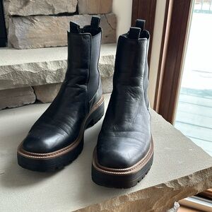 Sam Edelman weatherproof Laguna Chelsea boot - size 9